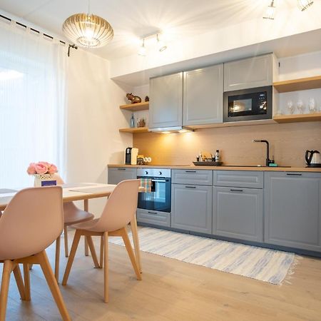 Dream Stay - Brand New Apartment With Balcony & Free Parking Tallinn Kültér fotó