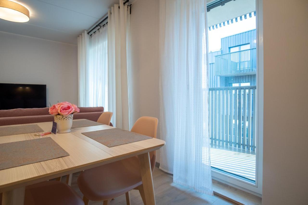 Dream Stay - Brand New Apartment With Balcony & Free Parking Tallinn Kültér fotó