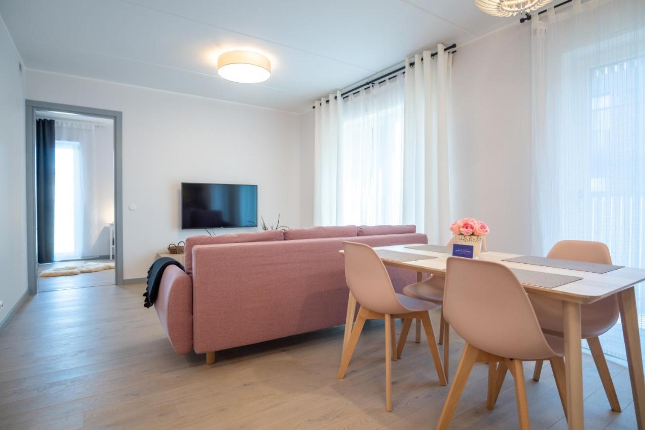 Dream Stay - Brand New Apartment With Balcony & Free Parking Tallinn Kültér fotó